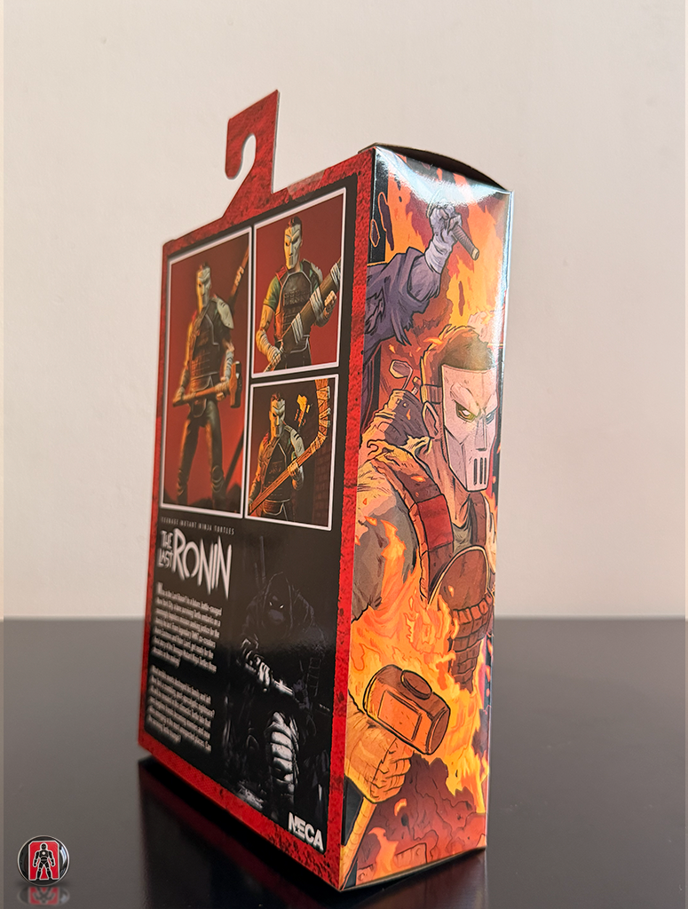 NECA TMNT El Último Ronin Ultimate Casey Jones 7"