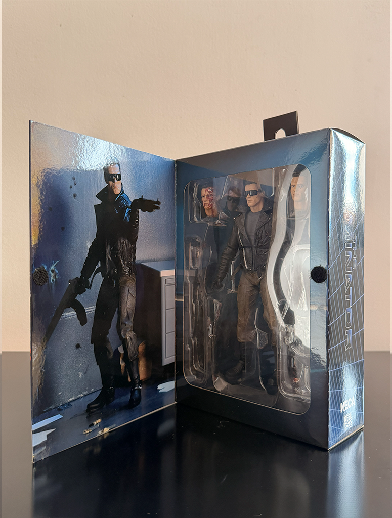 Neca Schwarzenegger The Terminator (18).