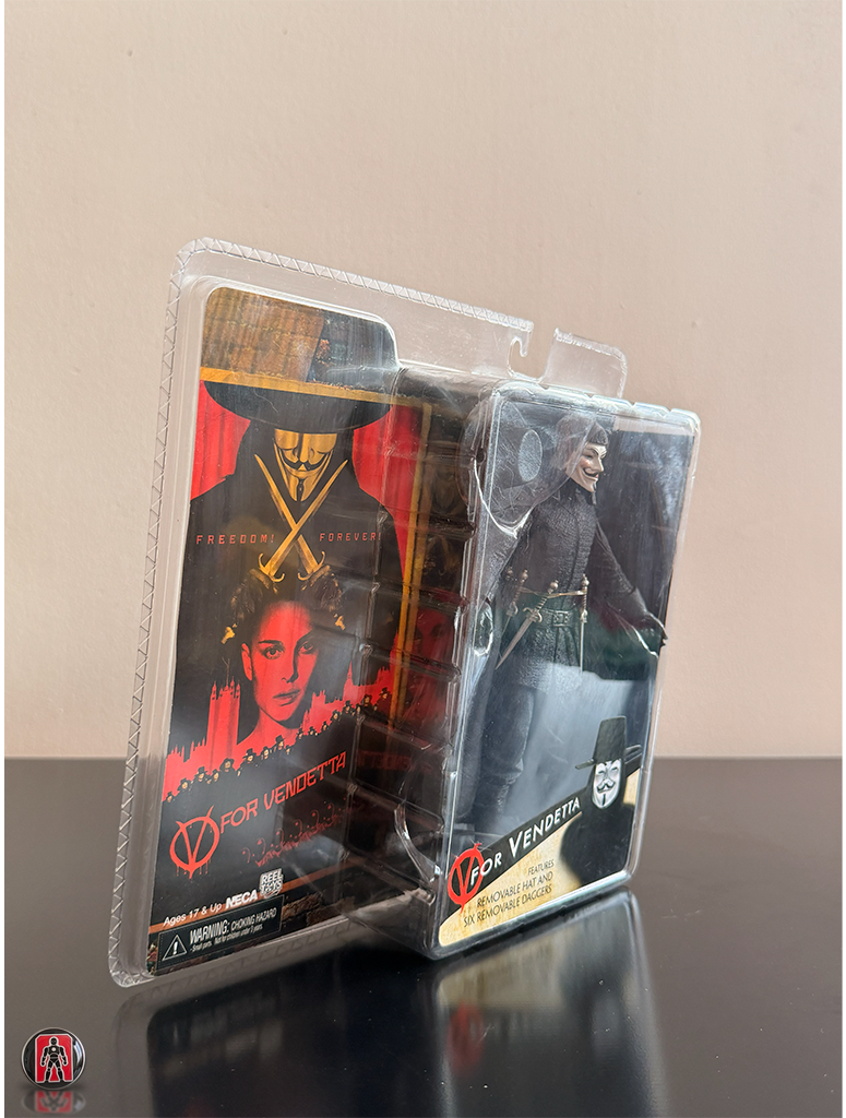 NECA V for Vendetta Reel Toys Figura 7.5 pulgadas DC Comics 2006