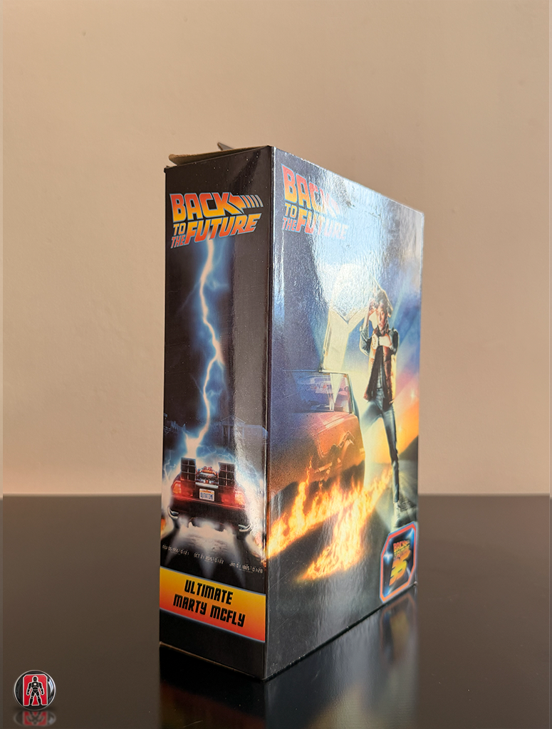 Figura definitiva de Marty McFly de NECA