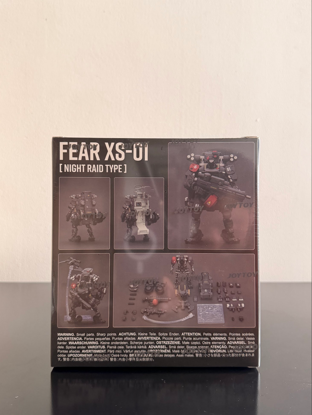 JoyToy 1/25 Battle for the Stars Fear XS-01 Night Raid Type Figura 13.6 cm