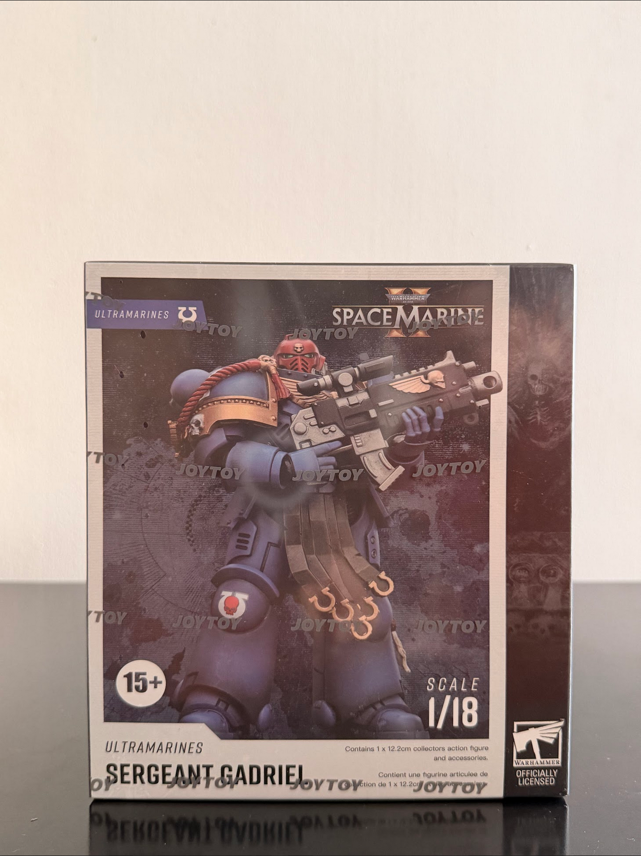 Warhammer 40,000: Space Marine 2 Ultramarines Sargento Gadriel Figura de acción escala 1/18