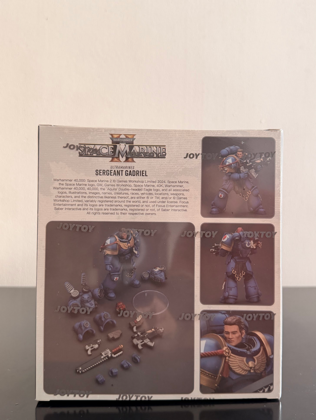 Warhammer 40,000: Space Marine 2 Ultramarines Sargento Gadriel Figura de acción escala 1/18