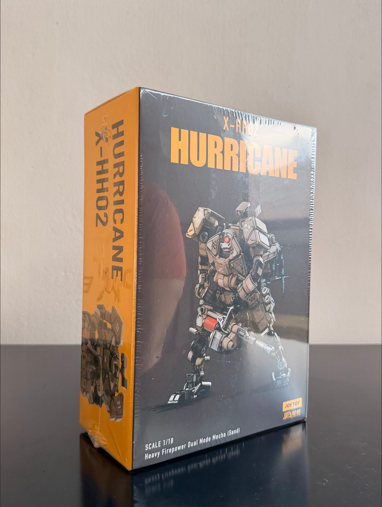 X-HH02 Huracán Mecha de Gran Potencia de Fuego Doble Modo 1/18 (Arena) – JoyToy