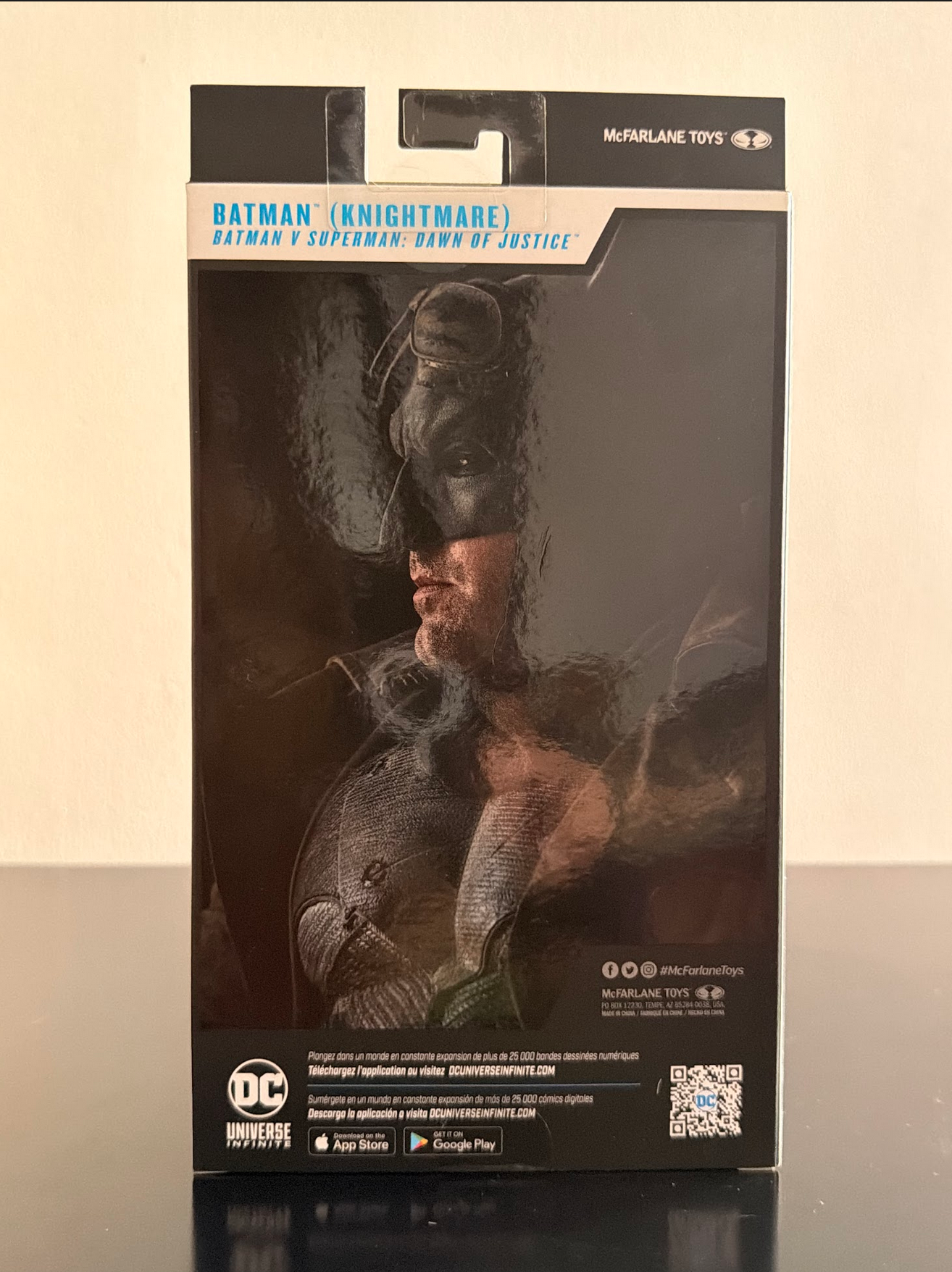 McFarlane Toys - Figura de acción de 7 pulgadas de Batman Knightmare del Multiverso DC (Batman V Superman: Amanecer de Justicia)