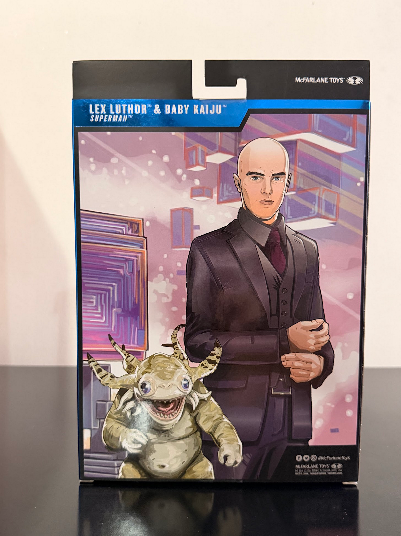 Superman (2025) DC Multiverse Lex Luthor y Baby Kaiju (Edición Cinematográfica Deluxe) Figura de Acción