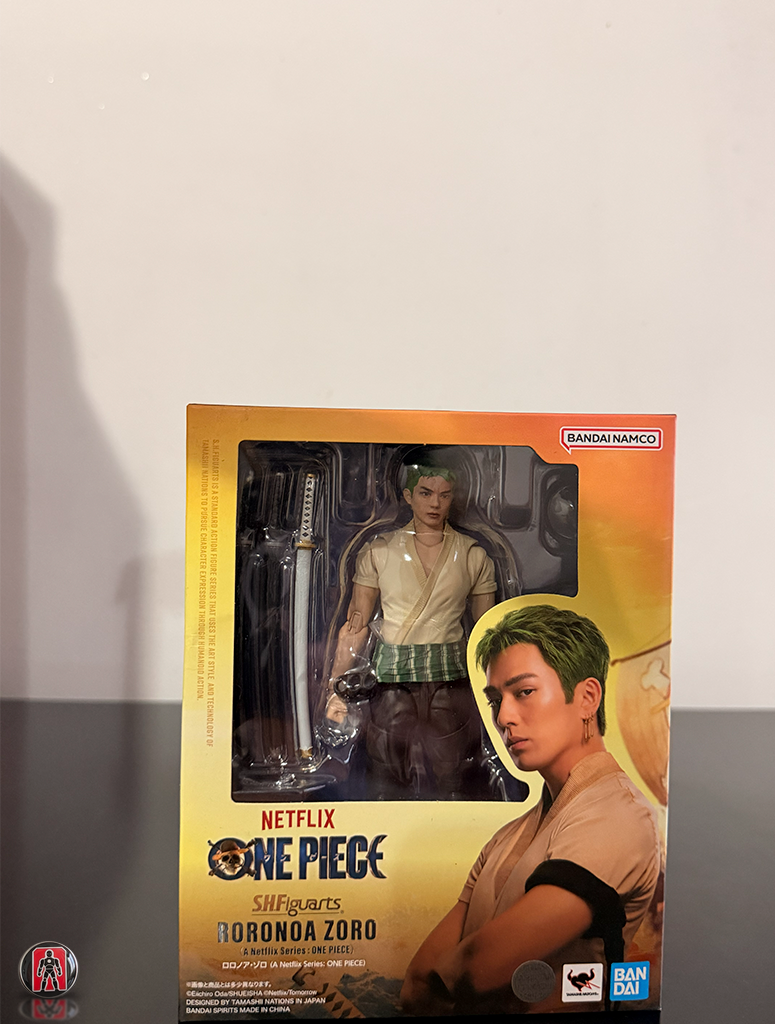 TAMASHII NATIONS -Una serie de Netflix: One Piece - Figura de acción de Roronoa Zoro S.H.Figuarts