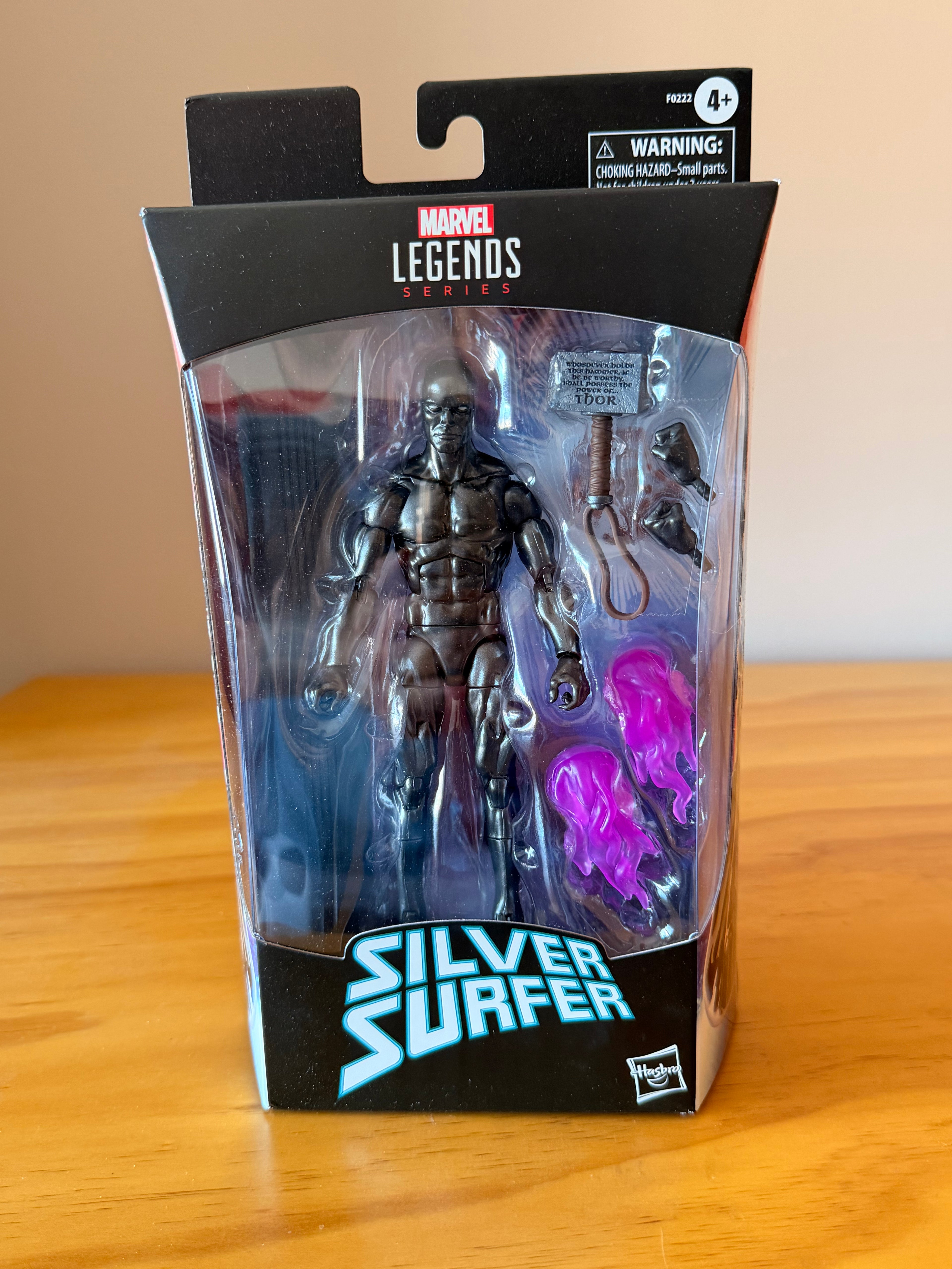 Figura de Obsidian Surfer – Marvel Legends Silver Surfer